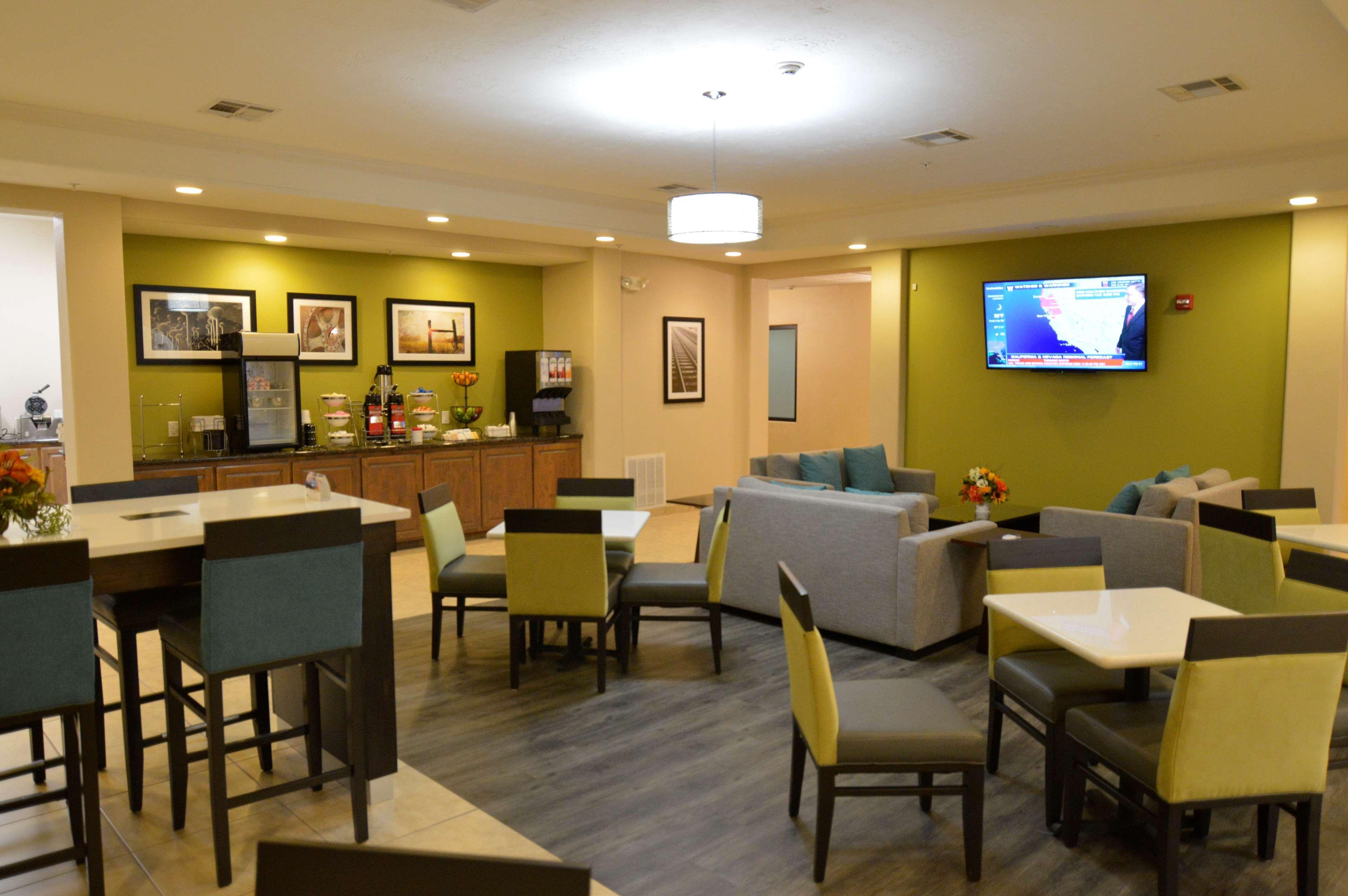 Best Western Oasis Inn Canadian Екстериор снимка