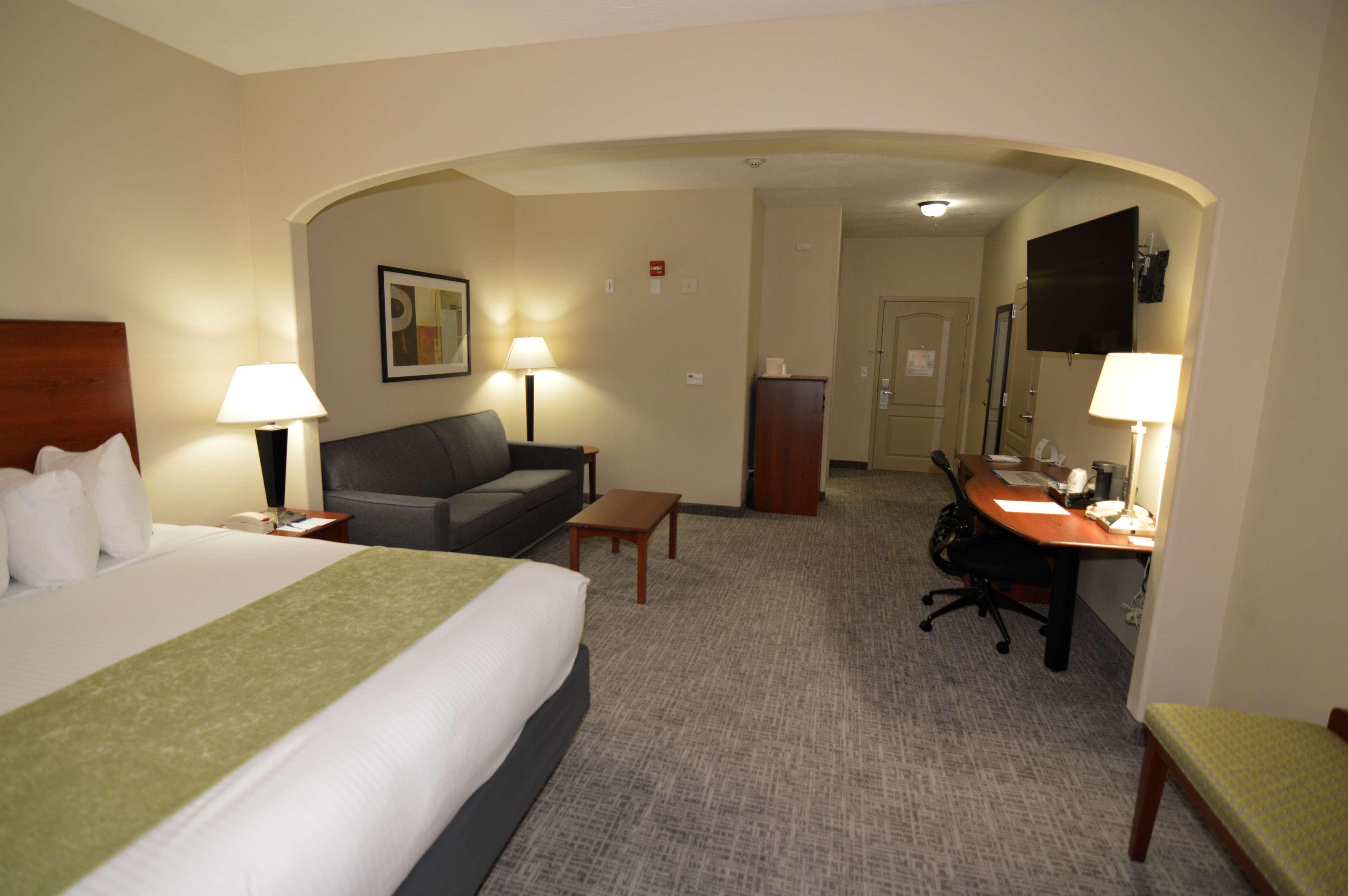 Best Western Oasis Inn Canadian Екстериор снимка