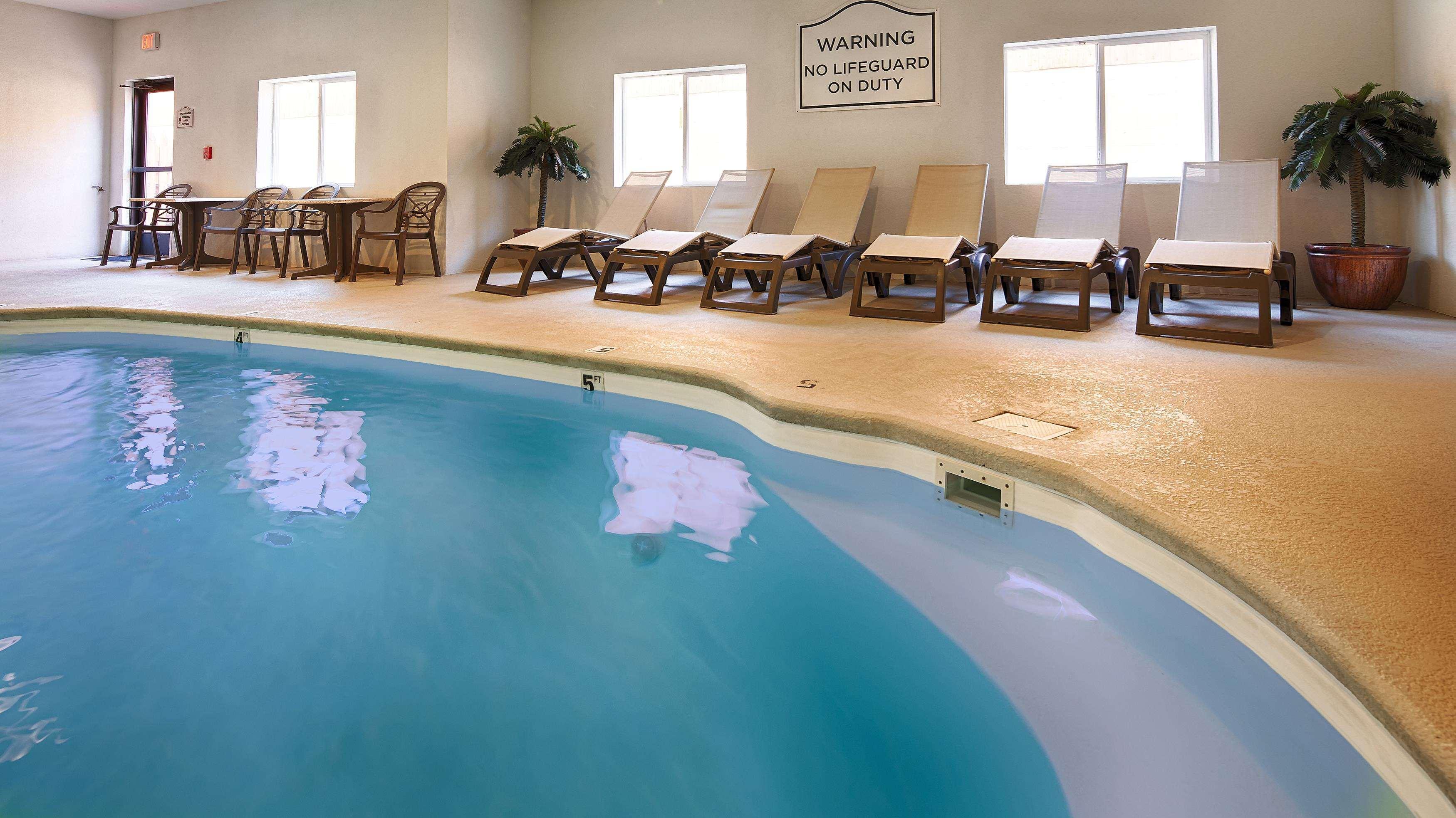 Best Western Oasis Inn Canadian Екстериор снимка
