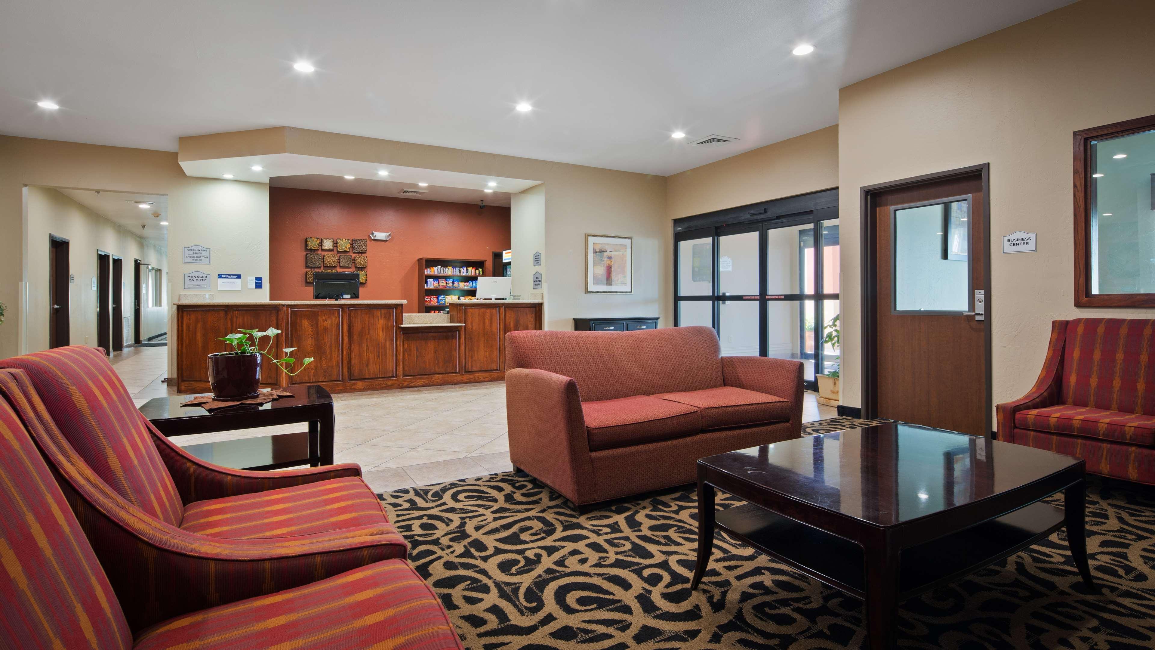 Best Western Oasis Inn Canadian Екстериор снимка