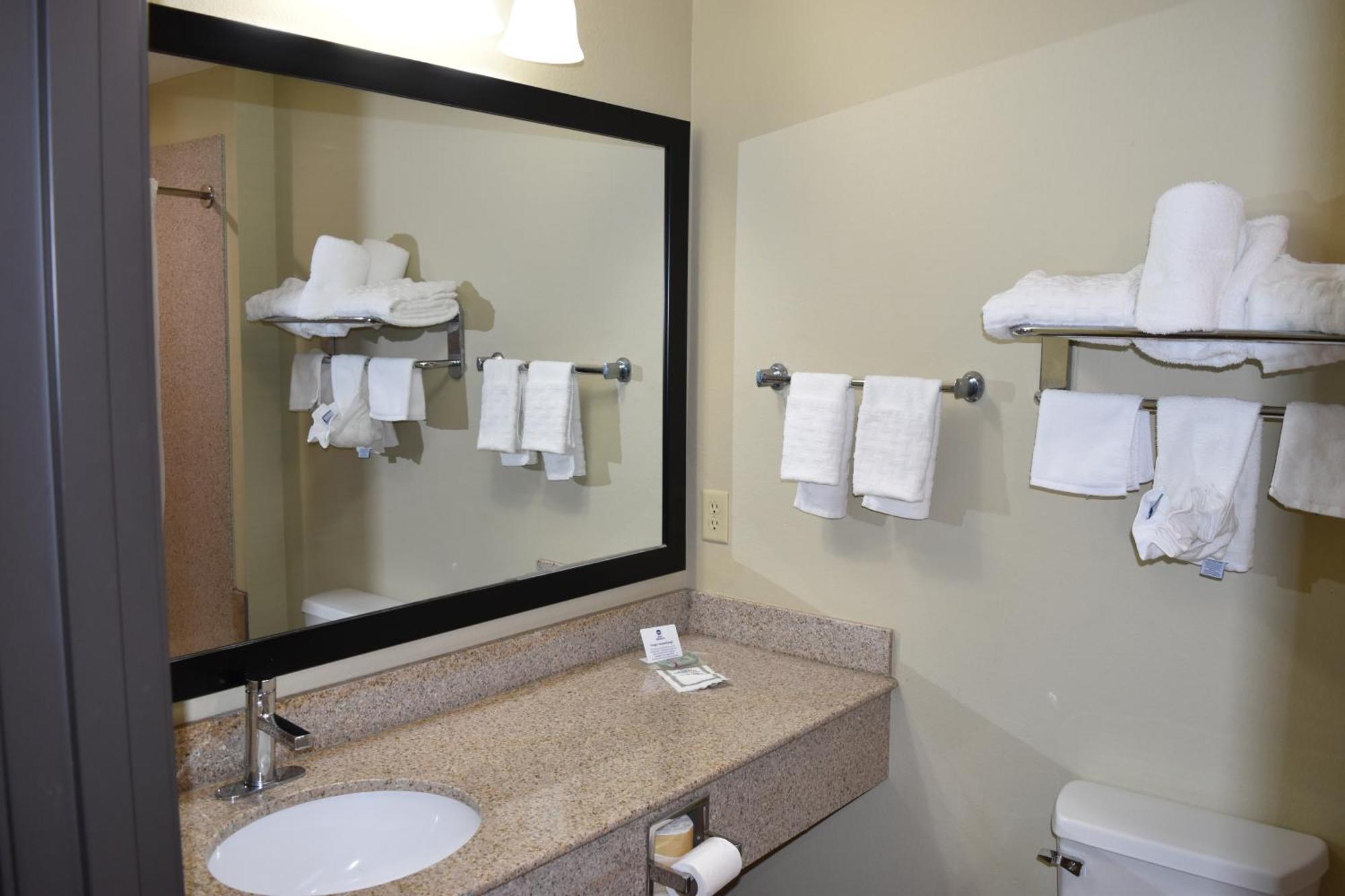 Best Western Oasis Inn Canadian Екстериор снимка