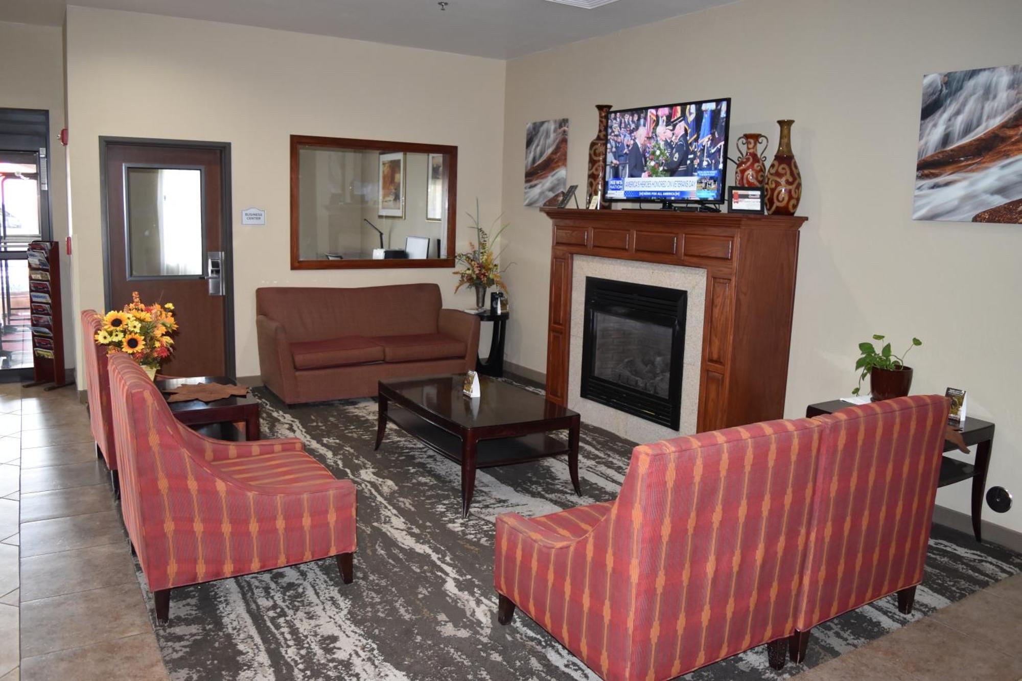 Best Western Oasis Inn Canadian Екстериор снимка